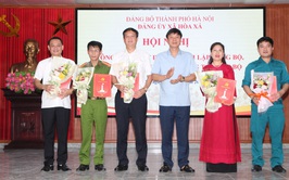 Hòa Xá: công bố quyết định thành lập tổ chức cơ sở Đảng trực thuộc và công tác cán bộ