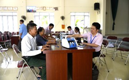 Ngân hàng Chính sách xã hội tổ chức buổi giao dịch định kỳ, thực hiện các hoạt động nghiệp vụ tại xã Ứng Thiên