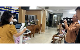 Phường Cửa Nam - Áp dụng Robot AI nhằm hỗ trợ tự động hóa trong việc hướng dẫn, hỗ trợ người dân trong thực hiện thủ tục hành chính