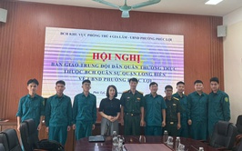 Tiếp nhận cán bộ, chiến sỹ Trung đội dân quân thường trực thuộc quận Long Biên