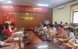 XÃ KIM ANH CÔNG BỐ CÁC QUYẾT ĐỊNH VỀ TỔ CHỨC BỘ MÁY VÀ CÁN BỘ QUẢN LÝ CÁC CƠ SỞ GIÁO DỤC