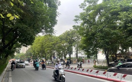 Dự báo thời tiết Hà Nội ngày 15/7/2025: Sáng và chiều tối có mưa rào bất chợt, trưa và chiều trời oi bức