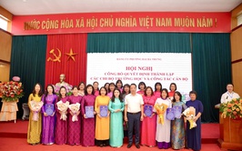 Phường Hai Bà Trưng tổ chức Hội nghị công bố quyết định thành lập các Chi bộ trường học và công tác cán bộ.