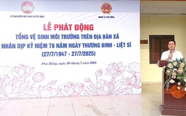 Xã Phù Đổng ra quân vệ sinh môi trường đảm bảo “Sáng - xanh - sạch - đẹp”