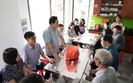Xã Thường Tín thăm hỏi động viên, chia sẻ với thân nhân người bị tử vong do vụ tàu du lịch đắm trên Vịnh Hạ Long