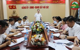 Lãnh đạo UBND xã Phú Cát làm việc với Phòng Văn hóa – Xã hội về nhiệm vụ trọng tâm tháng 7 và thời gian tiếp theo