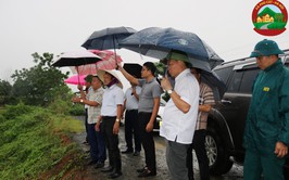Lãnh đạo Sở Nông nghiệp và Môi trường kiểm tra công tác phòng, chống lụt bão trên địa bàn xã Phú Cát