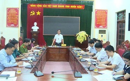 Thường trực Đảng ủy xã Phúc Lộc tổ chức họp nghe công tác triển khai thực hiện việc phòng, chống cơn bão số 3