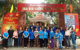 TUỔI TRẺ PHƯỜNG LÁNG RA QUÂN “NGÀY CHỦ NHẬT XANH” LẦN THỨ IV NĂM 2025 – HOẠT ĐỘNG TRI ÂN NHÂN KỶ NIỆM 78 NĂM NGÀY THƯƠNG BINH LIỆT SĨ