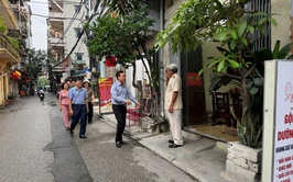 PHƯỜNG LÁNG THĂM HỎI, TRI ÂN CÁC GIA ĐÌNH CHÍNH SÁCH