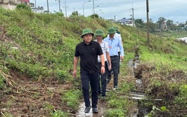 Ban Chỉ huy phòng thủ dân sự phường Bồ Đề kiểm tra công tác ứng trực phòng chống bão số 3 - Wipha