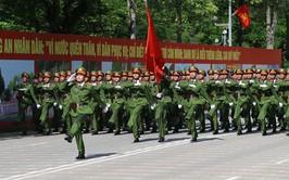 Gương mẫu đi đầu, giữ vững an ninh, trật tự, góp phần xây dựng Thủ đô “Văn hiến - Văn minh - Hiện đại” 