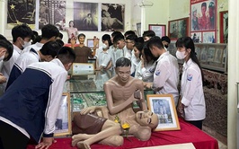 Trường THPT Nguyễn Bỉnh Khiêm với các hoạt động tri ân 27/7