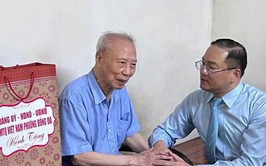 Phường Đống Đa: Dâng hương tưởng niệm các anh hùng, liệt sĩ