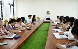 Đồng chí Phó Chủ tịch UBND xã Nguyễn Thị Thuỳ Hương: Làm việc với 3 bậc học xã Chuyên Mỹ
