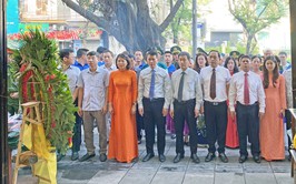 PHƯỜNG CỬA NAM TỔ CHỨC LỄ DÂNG HƯƠNG KỶ NIỆM 78 NĂM NGÀY THƯƠNG BINH - LIỆT SĨ (27/7/1947 - 27/7/2025)