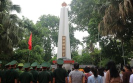 Khương Đình: Trang nghiêm lễ dâng hương tưởng niệm các anh hùng liệt sĩ