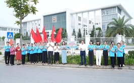 Gắn biển công trình chào mừng Đại hội Đảng bộ xã Gia Lâm lần thứ I, nhiệm kỳ 2025–2030