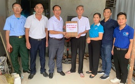 Uỷ ban MTTQ Việt Nam và các tổ chức chính trị phường Chương Mỹ tri ân các gia đình chính sách nhân kỷ niệm 78 năm ngày Thương binh - Liệt sỹ 27/7/2025
