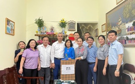Thăm hỏi, tặng quà gia đình chính sách nhân ngày Thương binh – Liệt sỹ 27/7