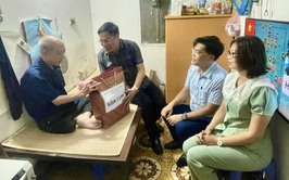 XÃ ĐẠI THANH: THĂM TẶNG QUÀ TRI ÂN CÁC THƯƠNG BỆNH BINH CÓ HOÀN CẢNH KHÓ KHĂN TRÊN ĐỊA BÀN