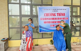Tam Hưng tổ chức khám, tư vấn sức khỏe và cắt tóc miễn phí cho người có công tại điểm dân cư Thanh Thùy