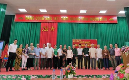 Liên Chi bộ Tổ dân phố 17,18,19 tổ chức chương trình gặp mặt kỷ niệm và tri ân các gia đình chính sách nhân dịp kỷ 78 năm ngày Thương binh Liệt sĩ 27/7