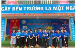 Chi đoàn trường Tiểu học Văn Tiến Dũng tích cực hưởng ứng chương trình 