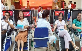 NGÀY HỘI HIẾN MÁU – GIỌT HỒNG TRI ÂN: MỘT TRÁI TIM, MỘT NGỌN LỬA ANH HÙNG
