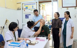 UBND xã Hoài Đức tổ chức khám sức khoẻ và cấp thuốc miễn phí cho đối tượng chính sách