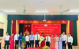 ĐẠI HỘI CHI BỘ CƠ QUAN ỦY BAN MTTQ VIỆT NAM PHƯỜNG YÊN HÒA LẦN THỨ I, NHIỆM KỲ 2025 - 2030