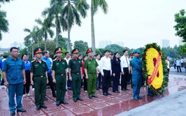 Phát huy truyền thống đạo lý 