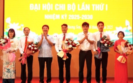 Đại hội chi bộ các cơ quan trực thuộc Đảng bộ UBND xã Hương Sơn, nhiệm kỳ 2025-2030 thành công tốt đẹp.