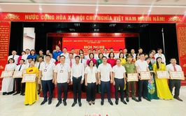 Hội nghị khen thưởng các tập thể, cá nhân có thành tích xuất sắc, đột xuất trong 30 ngày thi đua cao điểm vận hành xã theo mô hình chính quyền địa phương hai cấp