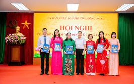 PHƯỜNG ĐÔNG NGẠC TỔ CHỨC HỘI NGHỊ CÔNG BỐ CÁC QUYẾT ĐỊNH VỀ CÔNG TÁC CÁN BỘ THEO CHỦ TRƯƠNG THỰC HIỆN CHÍNH QUYỀN ĐỊA PHƯƠNG 2 CẤP