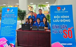 Hà Nội 'đi từng ngõ, gõ từng nhà' để chuyển đổi số