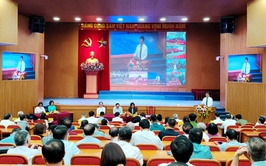 Đoàn đại biểu Quốc hội thành phố Hà Nội tiếp xúc cử tri tại Đơn vị bầu cử số 3