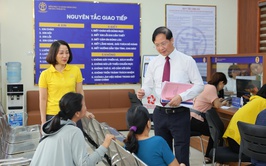 Tuần đầu tiên Điểm phục vụ hành chính công phường Vĩnh Hưng đi vào hoạt động  “Hiệu quả, thông suốt, vì Nhân dân phục vụ”