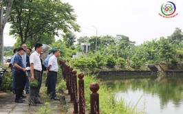 Chủ tịch UBND xã Quốc Oai Nguyễn Trung Thành kiểm tra, tháo gỡ khó khăn trong công tác GPMB phục vụ Dự án xây dựng Hạ tầng kỹ thuật khu Đất dịch vụ nhà ở Sài Sơn