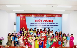 Hội nghị công bố các quyết định tổ chức lại các trường công lập trên địa bàn phường Nghĩa Đô