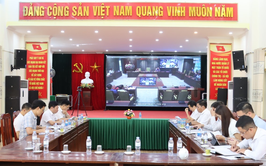 Hội nghị tập huấn trực tiếp kết hợp với trực tuyến sử dụng phần mềm quản lý văn bản và điều hành thành phố Hà Nội.