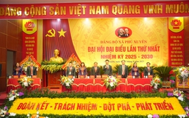 Phiên làm việc đầu tiên của Đại hội đại biểu Đảng bộ xã Phú Xuyên lần thứ I, nhiệm kỳ 2025 - 2030