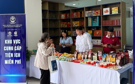 Trung tâm Phục vụ hành chính công Thành phố triển khai các tiện ích miễn phí: Lấy sự hài lòng của người dân làm thước đo hiệu quả
