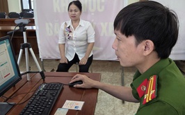 Xã Bình Minh phấn đấu hoàn thành việc  đổi thẻ Đảng viên trước ngày 15/8/2025
