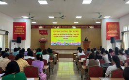 Trung tâm Chính trị khu vực Hoàng Mai tổ chức lớp Bồi dưỡng, tập huấn chính trị hè cho đội ngũ cán bộ quản lý, giáo viên hệ thống giáo dục quốc dân khu vực Hoàng Mai năm 2025