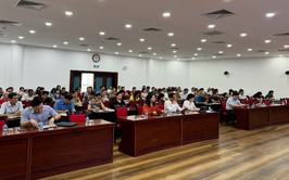 Đảng ủy phường Cầu Giấy tiếp sóng hội nghị trực tuyến triển khai Nghị quyết số 66-NQ/TW của Bộ Chính trị