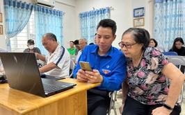 Phường Tây Hồ: Đưa kỹ năng số đến từng hộ dân