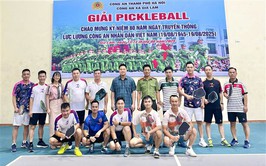 Công an xã Gia Lâm tổ chức giải Pickleball chào mừng kỷ niệm 80 năm Ngày truyền thống Công an nhân dân Việt Nam