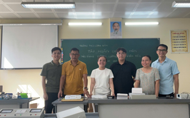 Giáo viên trường THCS Linh Đàm sinh hoạt chuyên môn chuyên đề “quản lí và sử dụng thết bị, đồ dùng dạy học” khơi nguồn sáng tạo - nâng tầm hiệu quả giáo dục
