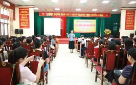 Xã Minh Châu khai mạc lớp bồi dưỡng chính trị hè năm 2025 cho đội ngũ cán bộ, giáo viên